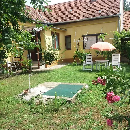 Harsfak Prázdninový dům Mezokovacshaza