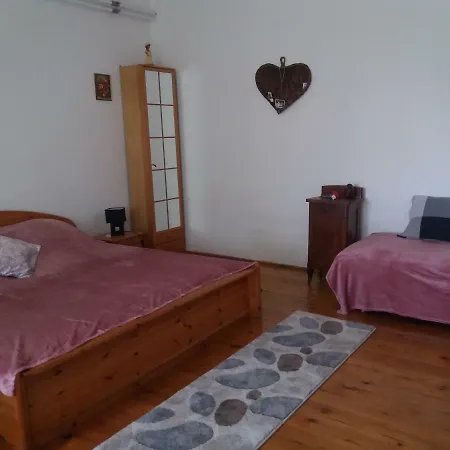 Hársfák Mezokovacshaza